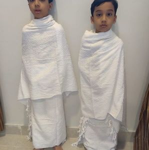 Meet your Posher, Samina